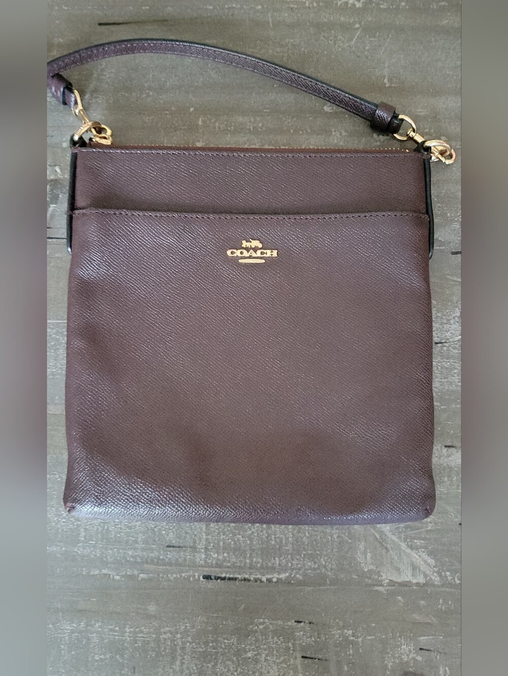 Coach Kitt Messenger Crossbody in oxblood brown crossgrain leather. - Picture 2 of 16